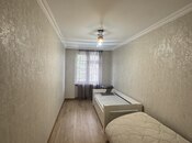 Satılır 2 otaqlı köhnə tikili 65 m², İnşaatçılar m., photo 4 from 4