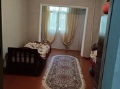 Продаётся 2-комн. вторичка 65 м², Хатаинский р., photo 2 from 8