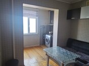 Satılır 4 otaqlı köhnə tikili 105 m², Xalqlar Dostluğu m., photo 2 from 8