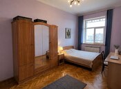 Сдаётся 3-комн. вторичка 75 м², м. Низами, photo 5 from 8