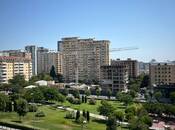 Сдаётся 3-комн. вторичка 75 м², м. Низами, photo 1 from 8