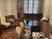 Satılır 3 otaqlı köhnə tikili 70 m², Memar Əcəmi m., photo 1 from 8