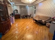 Сдаётся 3-комн. новостройка 150 м², м. Низами, photo 1 from 7