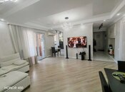 Satılır 2 otaqlı köhnə tikili 70 m², Elmlər Akademiyası m., photo 1 from 8