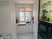 Satılır 2 otaqlı köhnə tikili 70 m², Elmlər Akademiyası m., photo 5 from 8