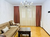 Satılır 3 otaqlı köhnə tikili 75 m², Elmlər Akademiyası m., photo 2 from 8