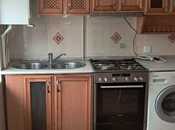 İcarəyə verilir 3 otaqlı köhnə tikili 65 m², İnşaatçılar m., photo 4 from 8