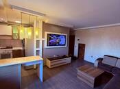 Satılır 2 otaqlı köhnə tikili 55 m², Nizami m., photo 1 from 8
