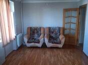 Продаётся 1-комн. вторичка 32 м², м. Низами, photo 1 from 4