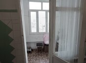 Satılır 3 otaqlı köhnə tikili 76 m², Elmlər Akademiyası m., photo 5 from 8