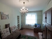 Satılır 3 otaqlı köhnə tikili 76 m², Elmlər Akademiyası m., photo 1 from 8