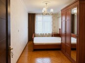Продаётся 3-комн. вторичка 75 м², м. Элмляр Академиясы, photo 3 from 8