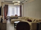 Продаётся 3-комн. новостройка 140 м², м. Иншаатчылар, photo 1 from 8