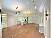 İcarəyə verilir 4 otaqlı yeni tikili 190 m², 28 May m., photo 2 from 8