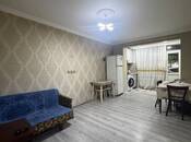 Продаётся 2-комн. вторичка 40 м², м. Иншаатчылар, photo 1 from 7