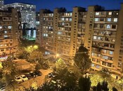 Satılır 4 otaqlı köhnə tikili 120 m², Yasamal q., photo 1 from 8