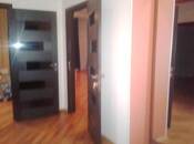 Satılır 2 otaqlı köhnə tikili 62 m², Elmlər Akademiyası m., photo 1 from 8