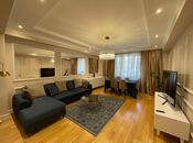 Сдаётся 3-комн. вторичка 130 м², м. Ичеришехер, photo 1 from 8