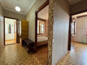 Satılır 2 otaqlı köhnə tikili 60 m², Qara Qarayev m., photo 7 from 8