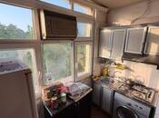 Satılır 2 otaqlı köhnə tikili 55 m², Gənclik m., photo 6 from 8