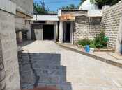 Satılır 8 otaqlı həyət evi/bağ evi 210 m², M.Ə.Rəsulzadə q., photo 1 from 8