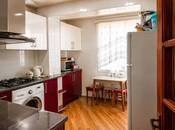 Satılır 3 otaqlı köhnə tikili 85 m², Qara Qarayev m., photo 2 from 8