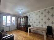 Продаётся 3-комн. вторичка 70 м², м. Иншаатчылар, photo 1 from 8