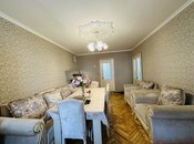 Satılır 3 otaqlı köhnə tikili 67 m², İnşaatçılar m., photo 2 from 8