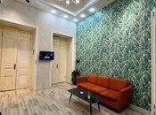 Сдаётся 3-комн. вторичка 75 м², м. Сахил, photo 1 from 7