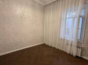 Satılır 2 otaqlı köhnə tikili 60 m², 28 May m., photo 3 from 8