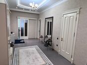 Сдаётся 3-комн. новостройка 170 м², м. Нариман Нариманов, photo 1 from 8