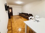 Satılır 3 otaqlı köhnə tikili 53 m², İçəri Şəhər m., photo 2 from 8