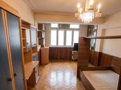 Satılır 4 otaqlı köhnə tikili 120 m², Gənclik m., photo 3 from 8