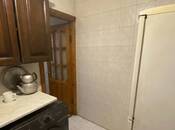 Satılır 3 otaqlı köhnə tikili 75 m², Bakmil m., photo 2 from 8