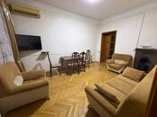 İcarəyə verilir 2 otaqlı köhnə tikili 65 m², 28 May m., photo 2 from 8