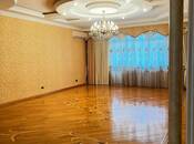 Satılır 4 otaqlı yeni tikili 220 m², 8 Noyabr m., photo 1 from 8