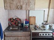 Satılır 1 otaqlı köhnə tikili 30 m², İnşaatçılar m., photo 4 from 8