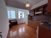 Сдаётся 2-комн. новостройка 80 м², м. Низами, photo 1 from 8
