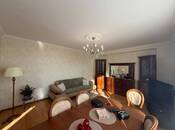 Satılır 3 otaqlı köhnə tikili 70 m², Qara Qarayev m., photo 2 from 8