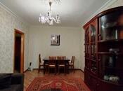Продаётся 2-комн. вторичка 42 м², м. Элмляр Академиясы, photo 2 from 8