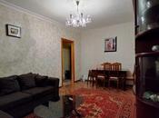 Продаётся 2-комн. вторичка 42 м², м. Элмляр Академиясы, photo 3 from 8