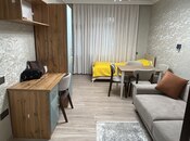 Продаётся 2-комн. вторичка 50 м², м. Иншаатчылар, photo 1 from 8