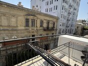 Satılır 2 otaqlı köhnə tikili 87 m², Sahil m., photo 5 from 8