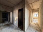 Продаётся 4-комн. новостройка 137 м², м. Нефтчиляр, photo 6 from 8