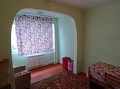 Продаётся 3-комн. вторичка 75 м², м. Элмляр Академиясы, photo 4 from 8
