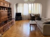 Satılır 3 otaqlı köhnə tikili 85 m², Nərimanov r., photo 2 from 8