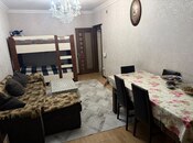 Satılır 2 otaqlı köhnə tikili 65 m², İnşaatçılar m., photo 4 from 8