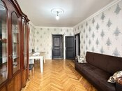 Satılır 3 otaqlı köhnə tikili 80 m², İnşaatçılar m., photo 1 from 8