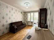 Satılır 3 otaqlı köhnə tikili 80 m², İnşaatçılar m., photo 3 from 8