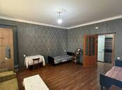 Сдаётся 2-комн. новостройка 46 м², м. Иншаатчылар, photo 1 from 8